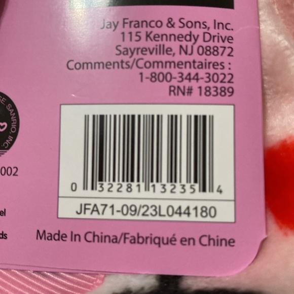 New Hello Kitty Pink Plush Throw Blanket 50x70 Viral Tik Tok Valentines Day - Picture 6 of 6